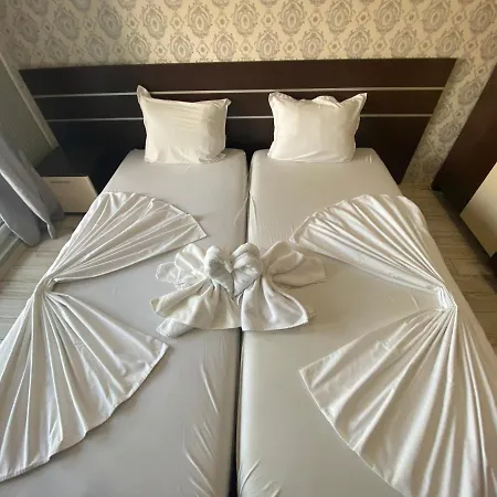 Paradiso B 209 Private Sea View Апартамент *