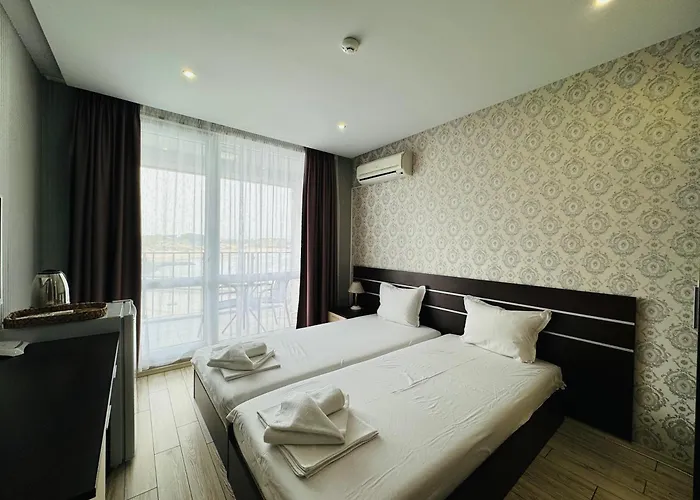 Апартамент Paradiso B 209 Private Sea View